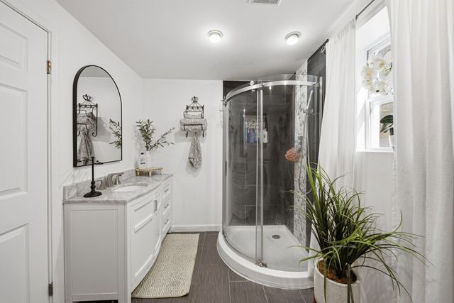 19 Fraser, Stoughton, MA 02072