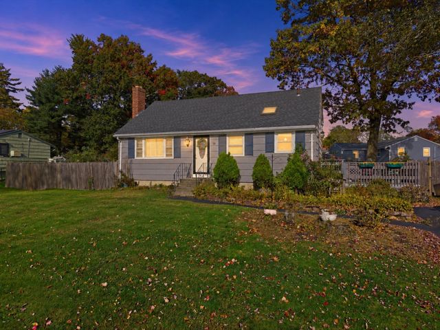 19 Fraser, Stoughton, MA 02072