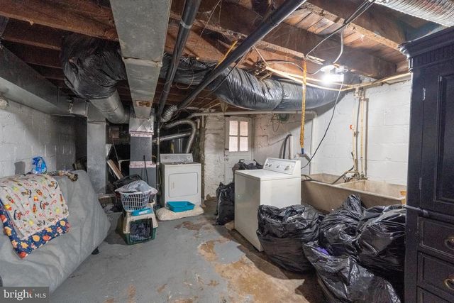 3215 PHELPS LN, Baltimore, MD 21229