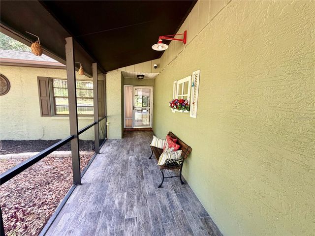 10849 LAKEVIEW DRIVE, New Port Richey, FL 34654