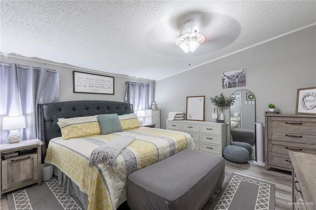 1533 Oak Lane, Weslaco, TX 78599