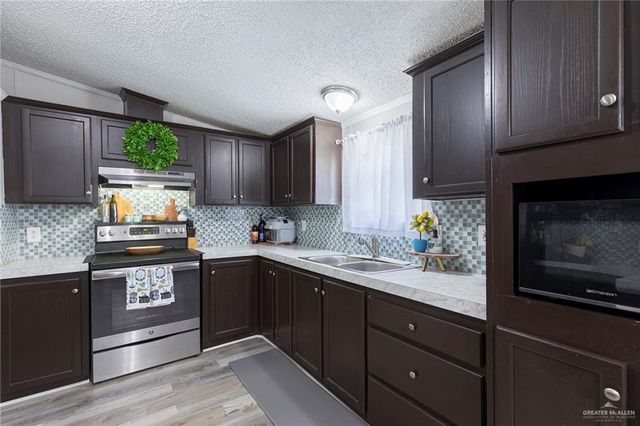 1533 Oak Lane, Weslaco, TX 78599