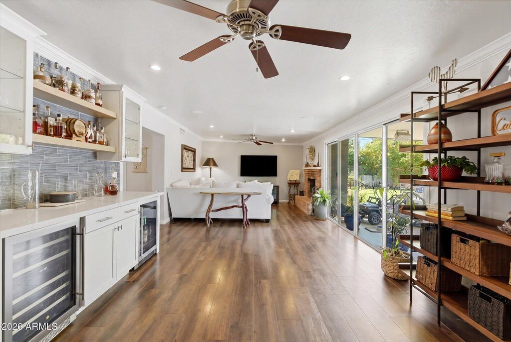Image 17 of property listing at 4421 E MONTEROSA Street, Phoenix, AZ 85018