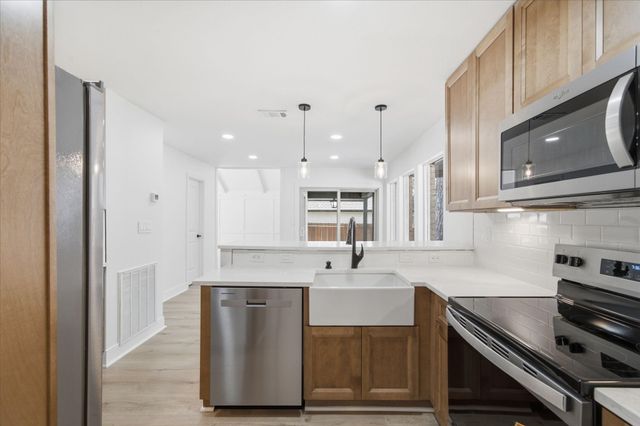 13946 Dolphin Drive, Willis, TX 77318