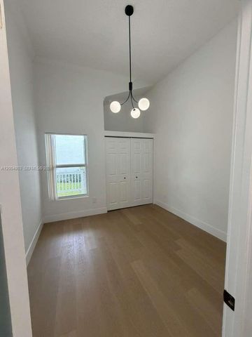 9928 SW 218th Ter, Cutler Bay, FL 33190