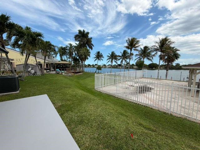 9928 SW 218th Ter, Cutler Bay, FL 33190