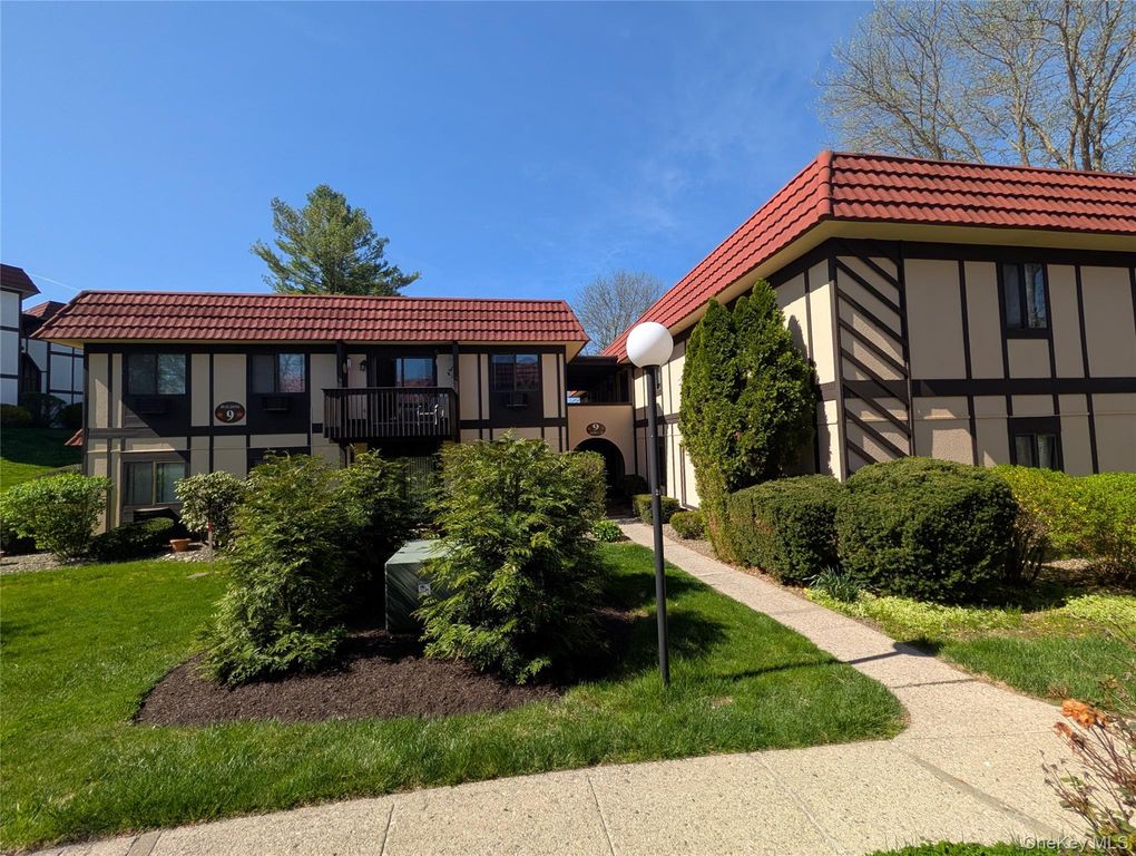 9 Loudon Drive 6, Fishkill, NY 12524