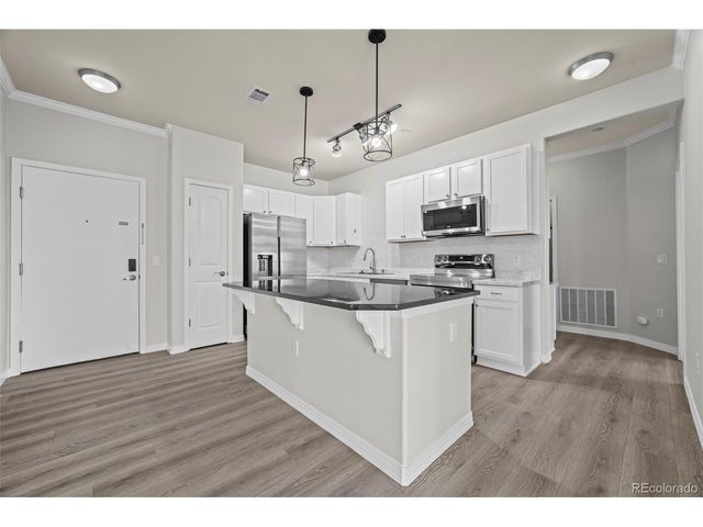 10176 Park Meadows Dr 2101, Lone Tree, CO 80124