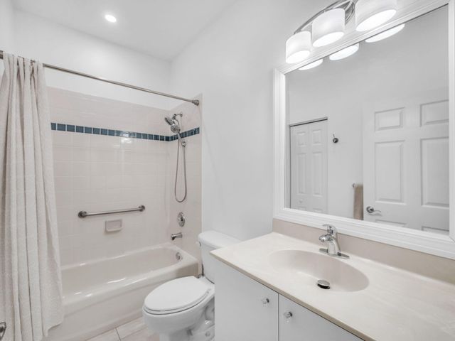 312 NW Alana Avenue, Port St Lucie, FL 34986