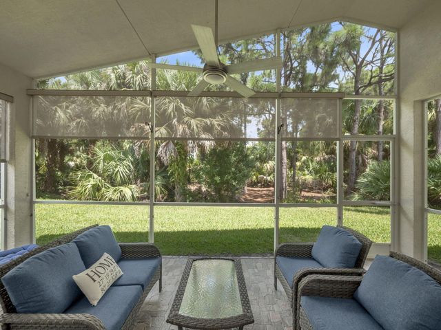 312 NW Alana Avenue, Port St Lucie, FL 34986