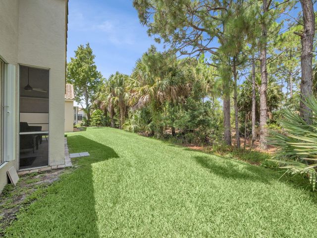 312 NW Alana Avenue, Port St Lucie, FL 34986