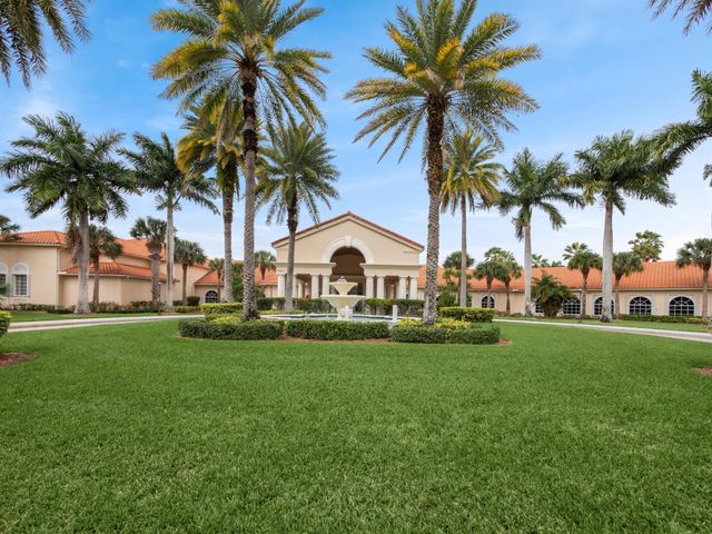 312 NW Alana Avenue, Port St Lucie, FL 34986