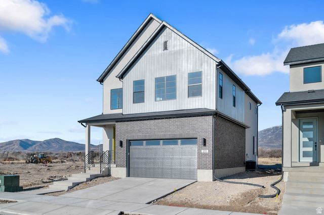 5056 W GREEN ASH LN, Highland, UT 84003
