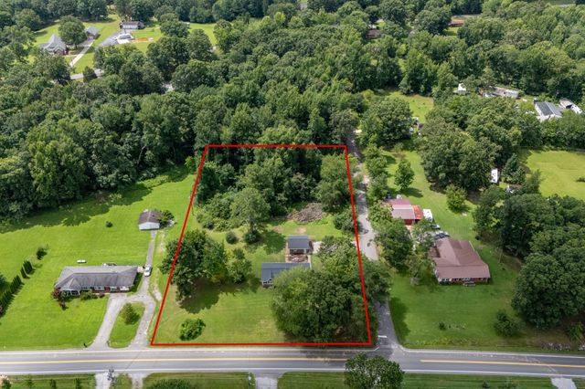 19 Ostewig Dr, Tennessee Ridge, TN 37178