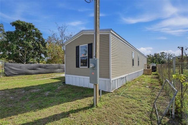 126 2ND ST, Winter Haven, FL 33880