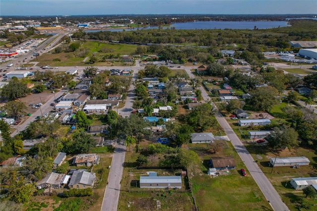 126 2ND ST, Winter Haven, FL 33880