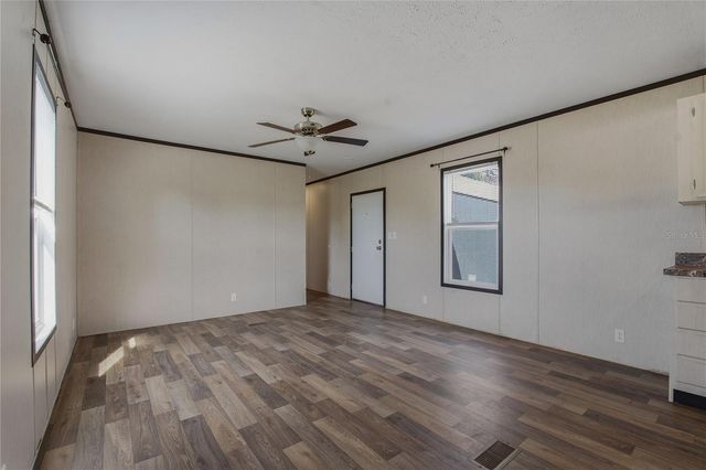 126 2ND ST, Winter Haven, FL 33880