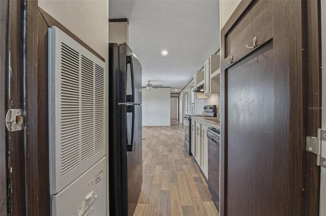 126 2ND ST, Winter Haven, FL 33880