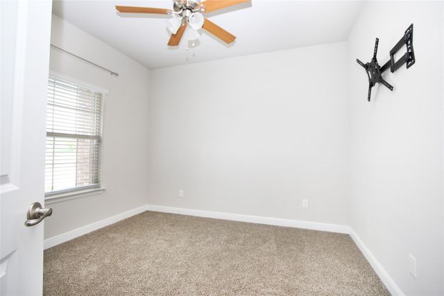 2405 Moon Ranch Drive, Weatherford, TX 76087