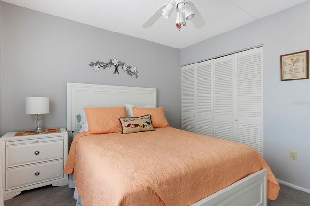 8101 11TH STREET N 319, St Petersburg, FL 33702