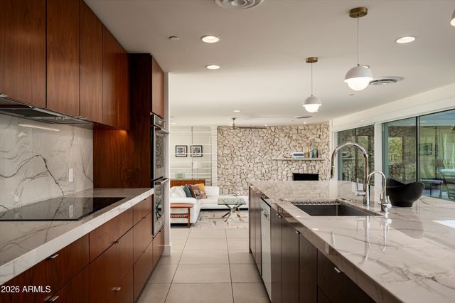 4020 E SIERRA VISTA Drive, Paradise Valley, AZ 85253