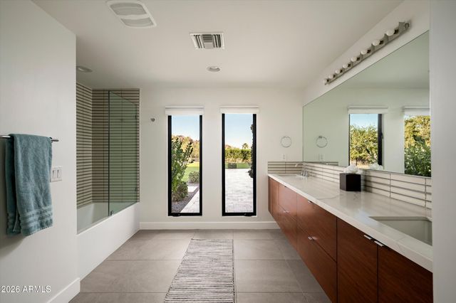 4020 E SIERRA VISTA Drive, Paradise Valley, AZ 85253