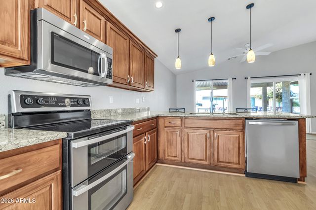 1482 E TORREY PINES Lane, Chandler, AZ 85249