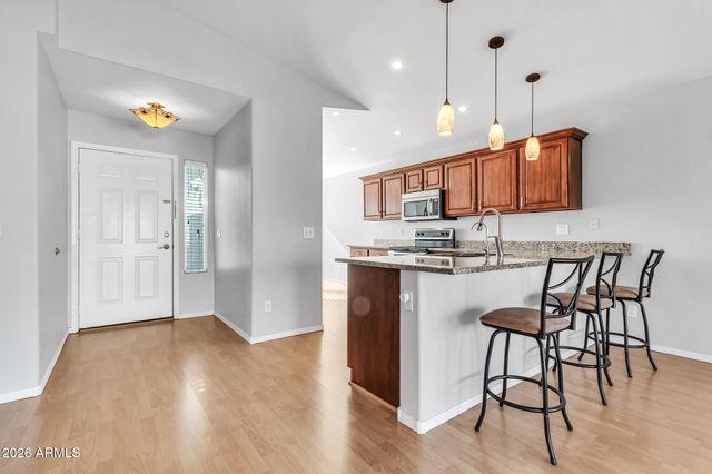 1482 E TORREY PINES Lane, Chandler, AZ 85249