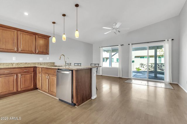 1482 E TORREY PINES Lane, Chandler, AZ 85249