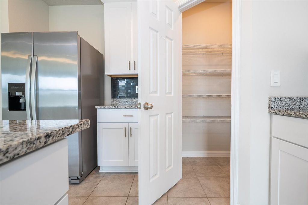 Image 26 of property listing at 632 VISTA VILLAGES BOULEVARD, Davenport, FL 33896