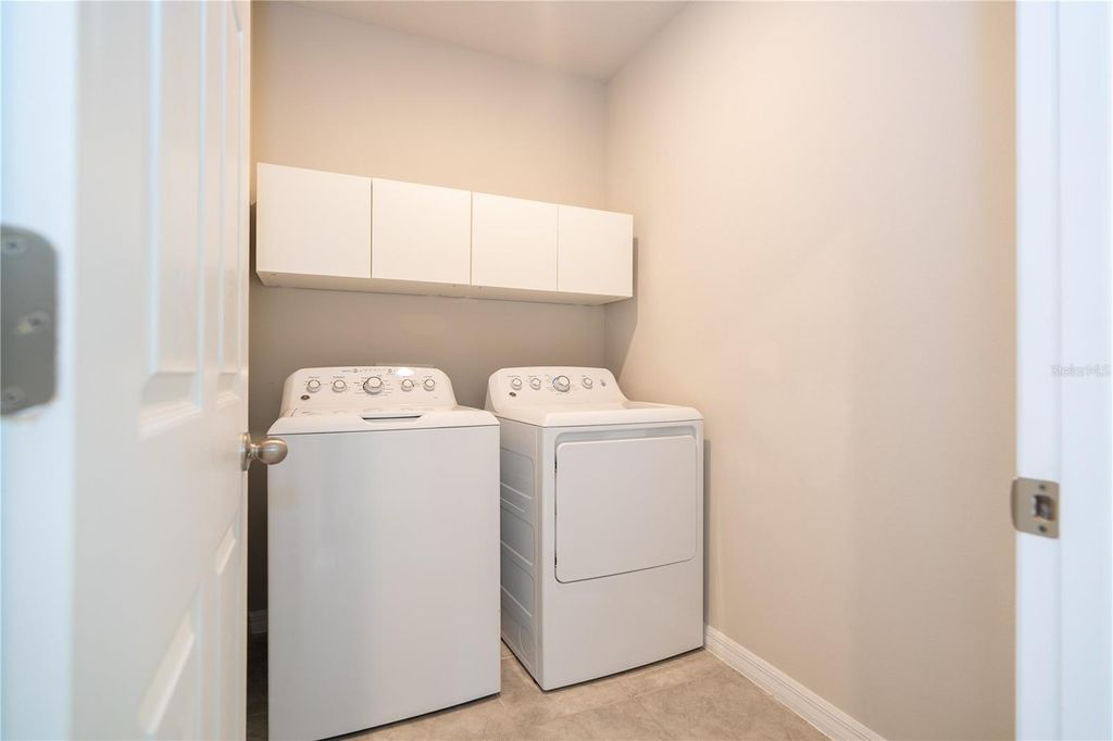 Image 37 of property listing at 632 VISTA VILLAGES BOULEVARD, Davenport, FL 33896