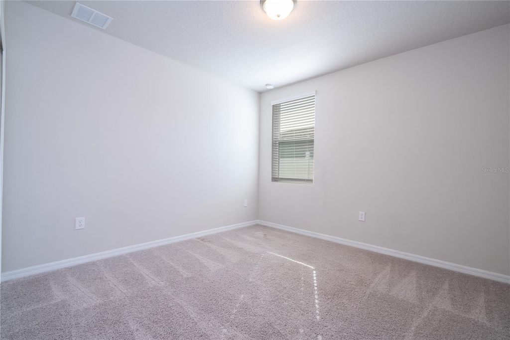 Image 44 of property listing at 632 VISTA VILLAGES BOULEVARD, Davenport, FL 33896