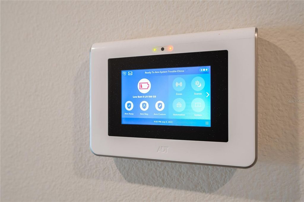 Image 45 of property listing at 632 VISTA VILLAGES BOULEVARD, Davenport, FL 33896