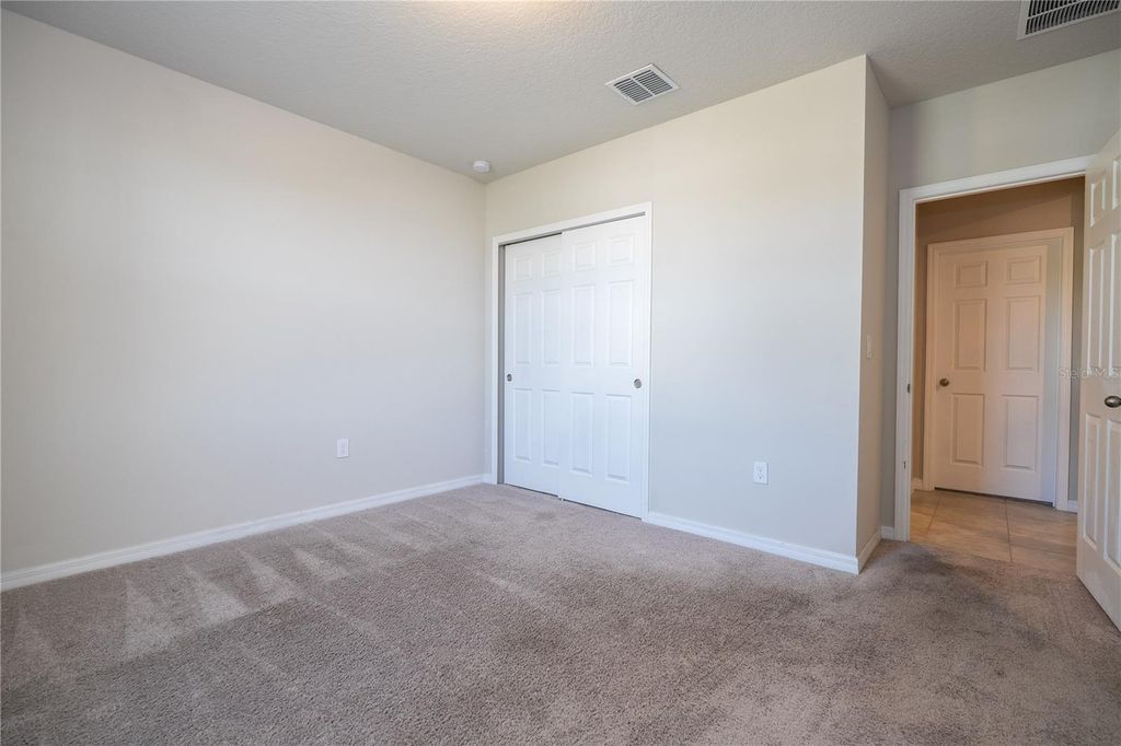 Image 49 of property listing at 632 VISTA VILLAGES BOULEVARD, Davenport, FL 33896