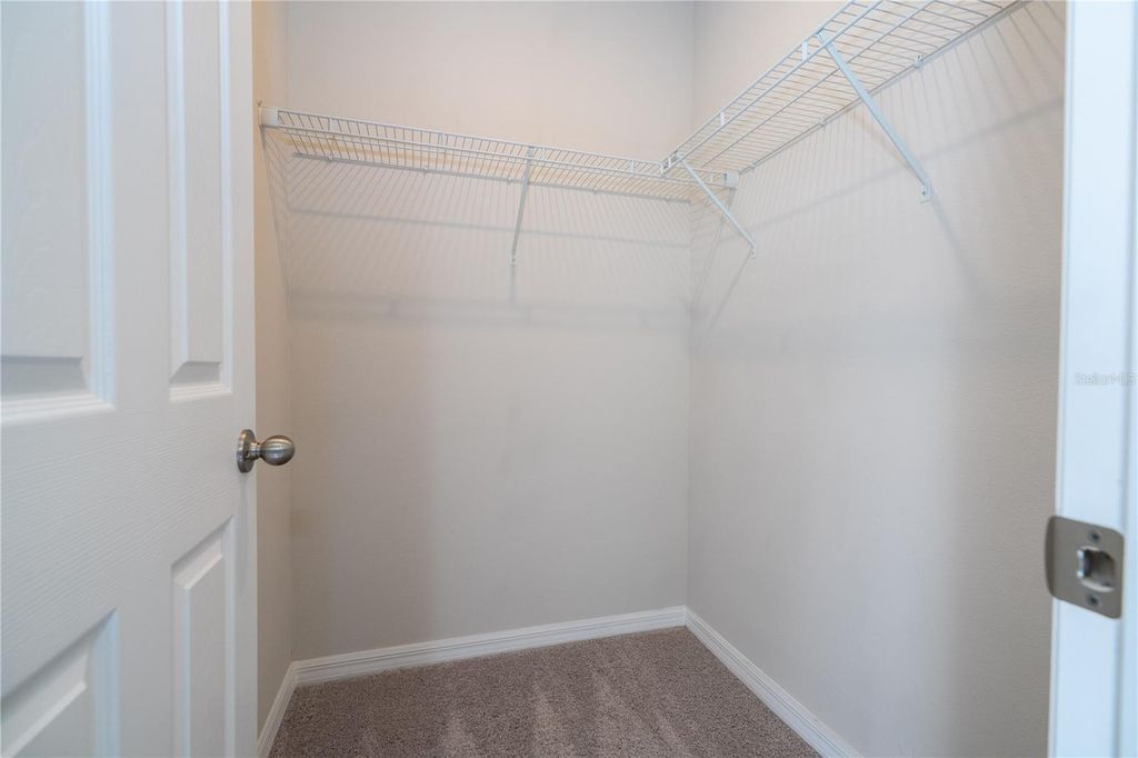 Image 53 of property listing at 632 VISTA VILLAGES BOULEVARD, Davenport, FL 33896