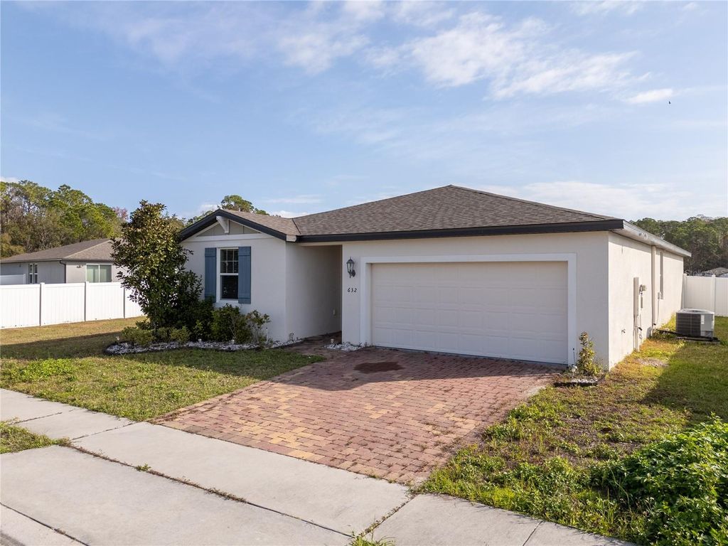 Image 61 of property listing at 632 VISTA VILLAGES BOULEVARD, Davenport, FL 33896