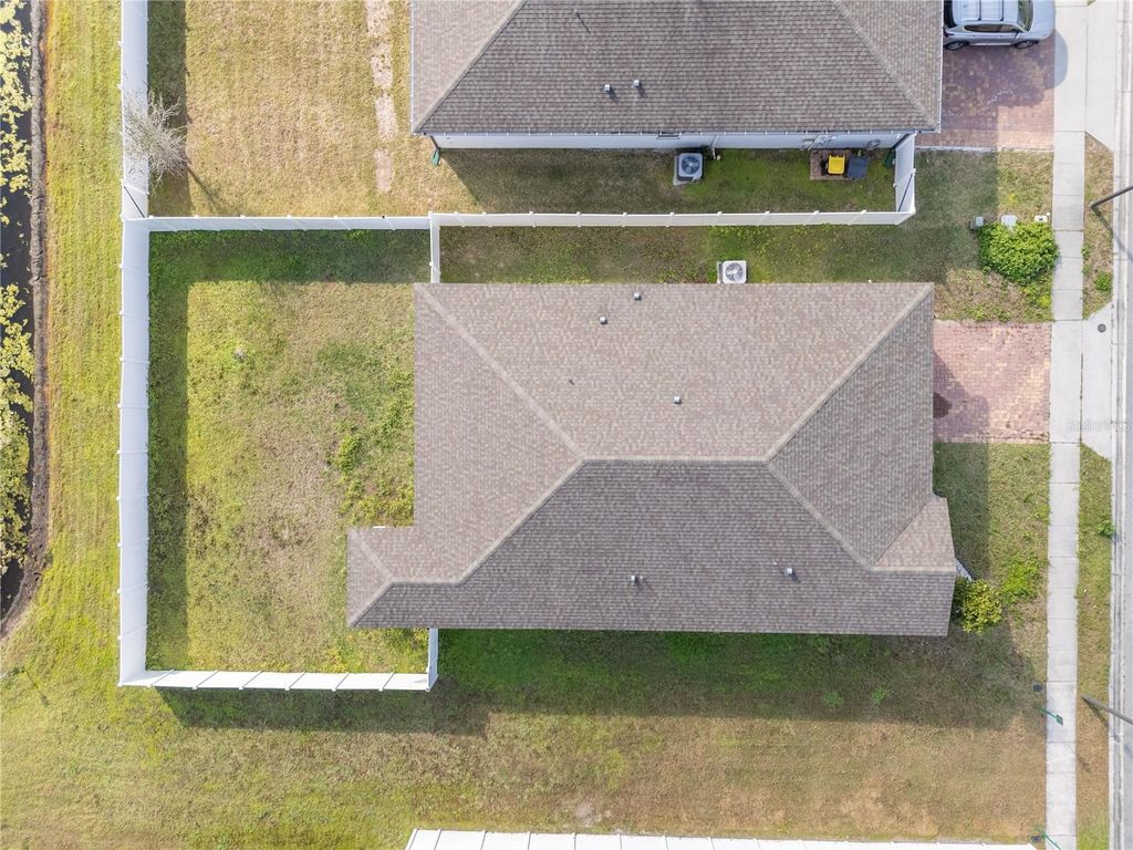 Image 89 of property listing at 632 VISTA VILLAGES BOULEVARD, Davenport, FL 33896