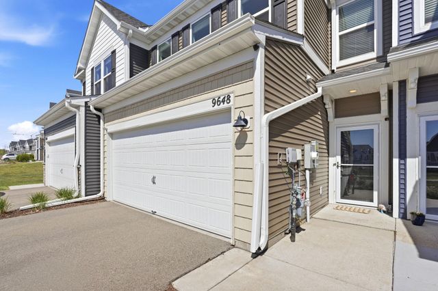 9648 4th Street N, Lake Elmo, MN 55042