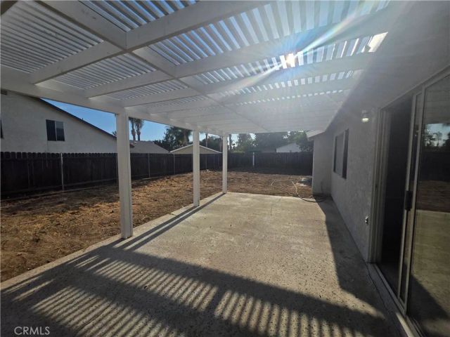 28347 Merridy, Highland, CA 92346