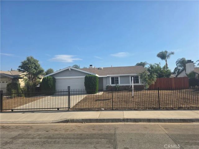 28347 Merridy, Highland, CA 92346