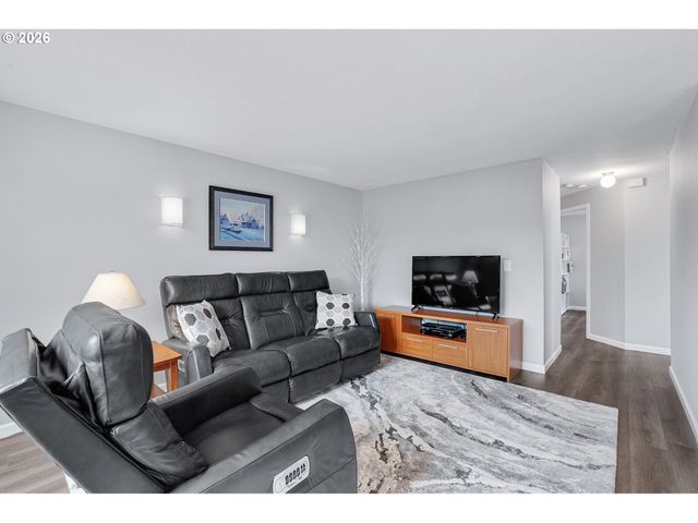 15624 Sw 82ND Ave, Tigard, OR 97224