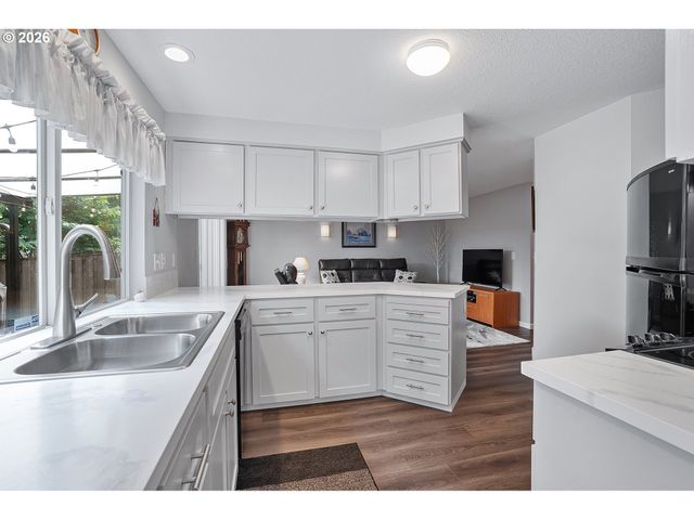 15624 Sw 82ND Ave, Tigard, OR 97224