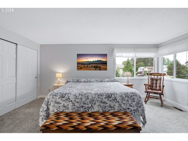 15624 Sw 82ND Ave, Tigard, OR 97224
