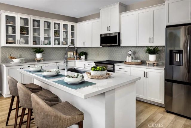3930 E. BUCKNELL PASEO, Ontario, CA 91761