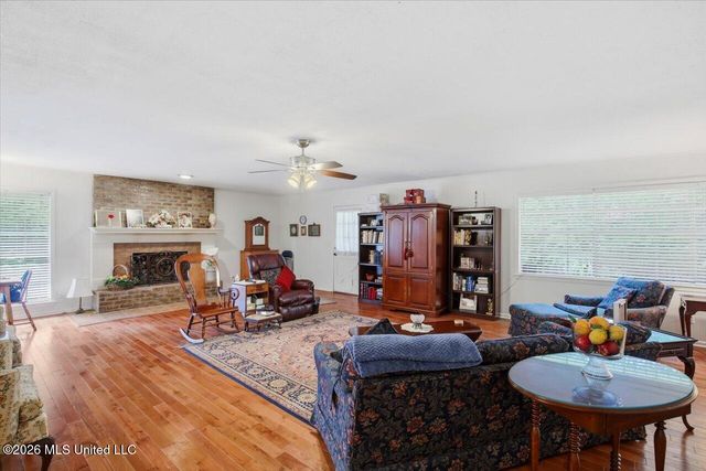 118 Pine Ridge Road, Florence, MS 39073