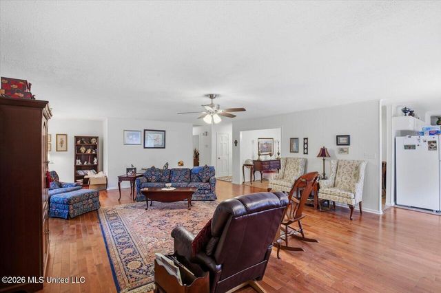 118 Pine Ridge Road, Florence, MS 39073