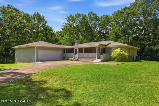 118 Pine Ridge Road, Florence, MS 39073