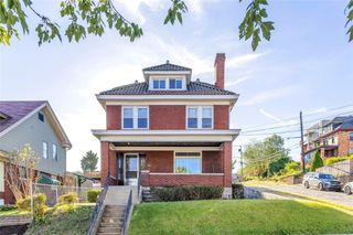 1949 Rockledge St, Spring Hill, PA 15212