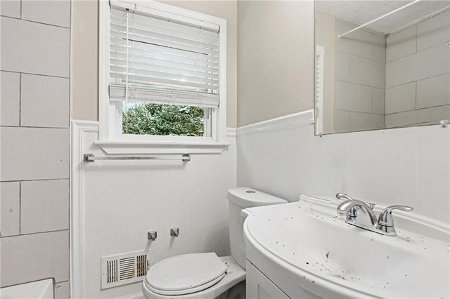 3435 Misty Valley Road, Decatur, GA 30032