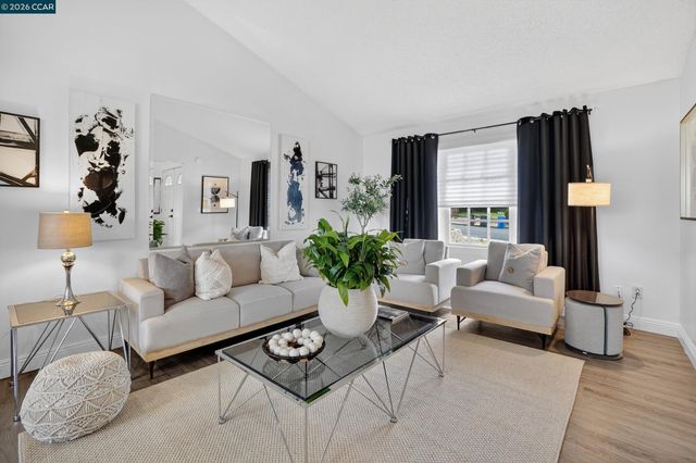 4310 Foothill Way, Pittsburg, CA 94565